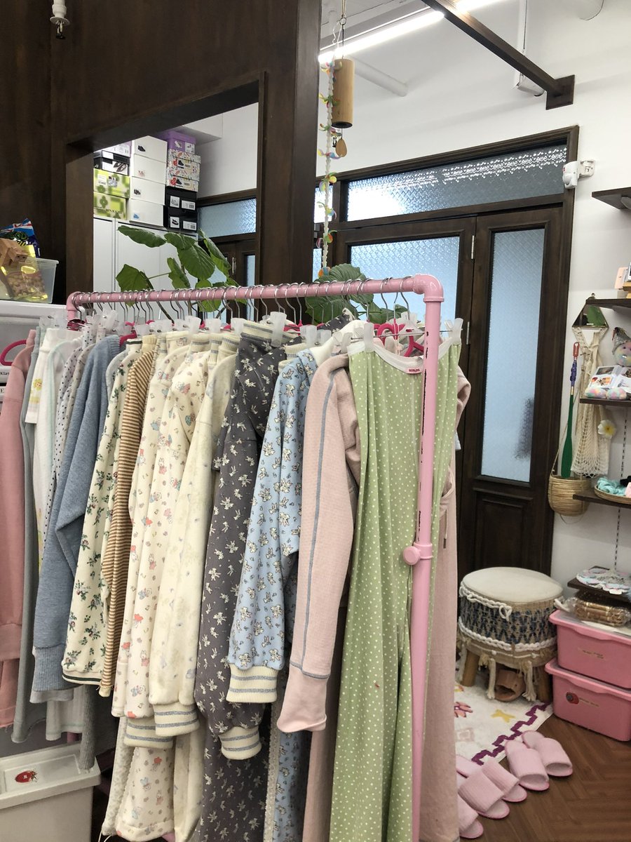 ayamimaruko's tweet photo. ここ唯一無二な可愛さ、、、

店員のお姉さんもかわいかった、、🧠🪽

📍minjiena https://t.co/Q0wL1s0Ygl