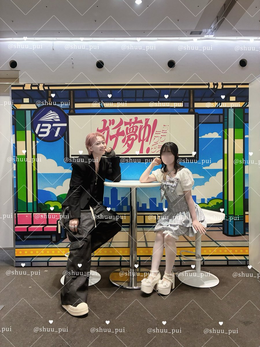 shuu_pui's tweet photo. ガチ夢中 特典会0504♡

久しぶりにシューヤくんとのツーショかっこよくてめろかった➰💕
#超特急_ガチ夢中  #超特急 https://t.co/X6oo6XIntS