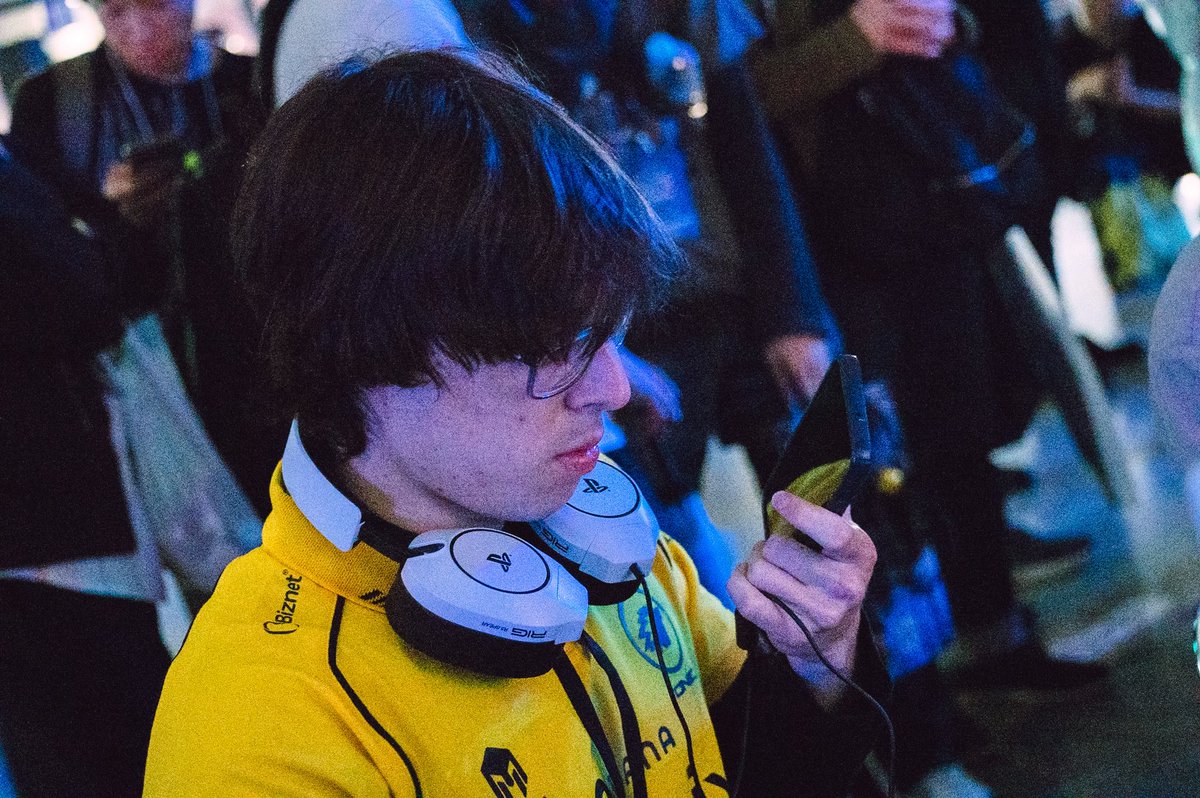 eSports_creatures tweet media