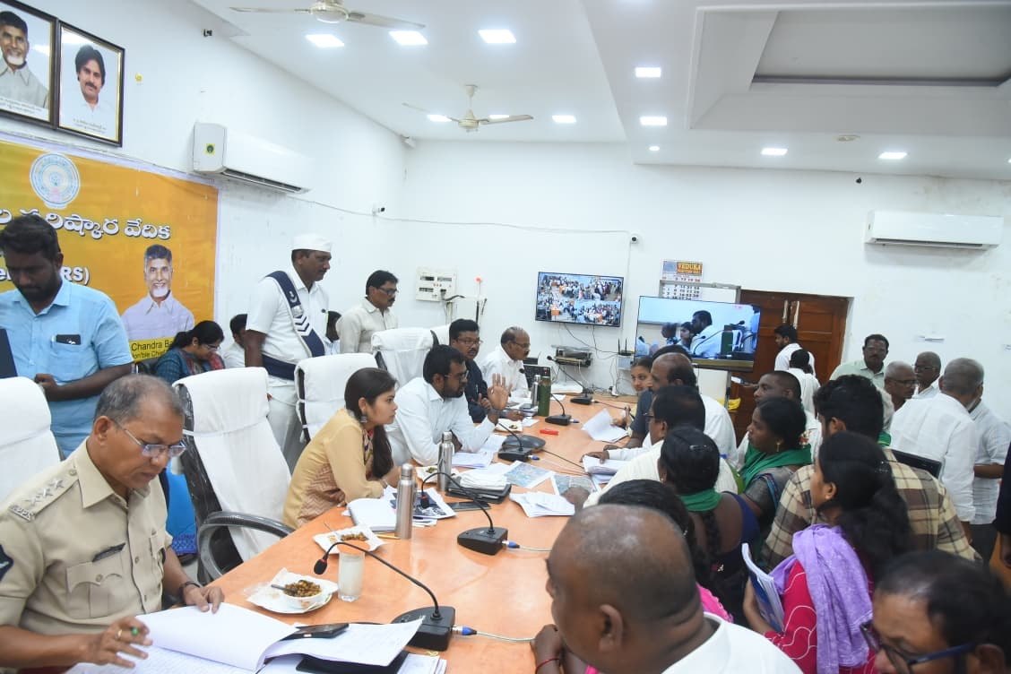 Collector, Krishna tweet media