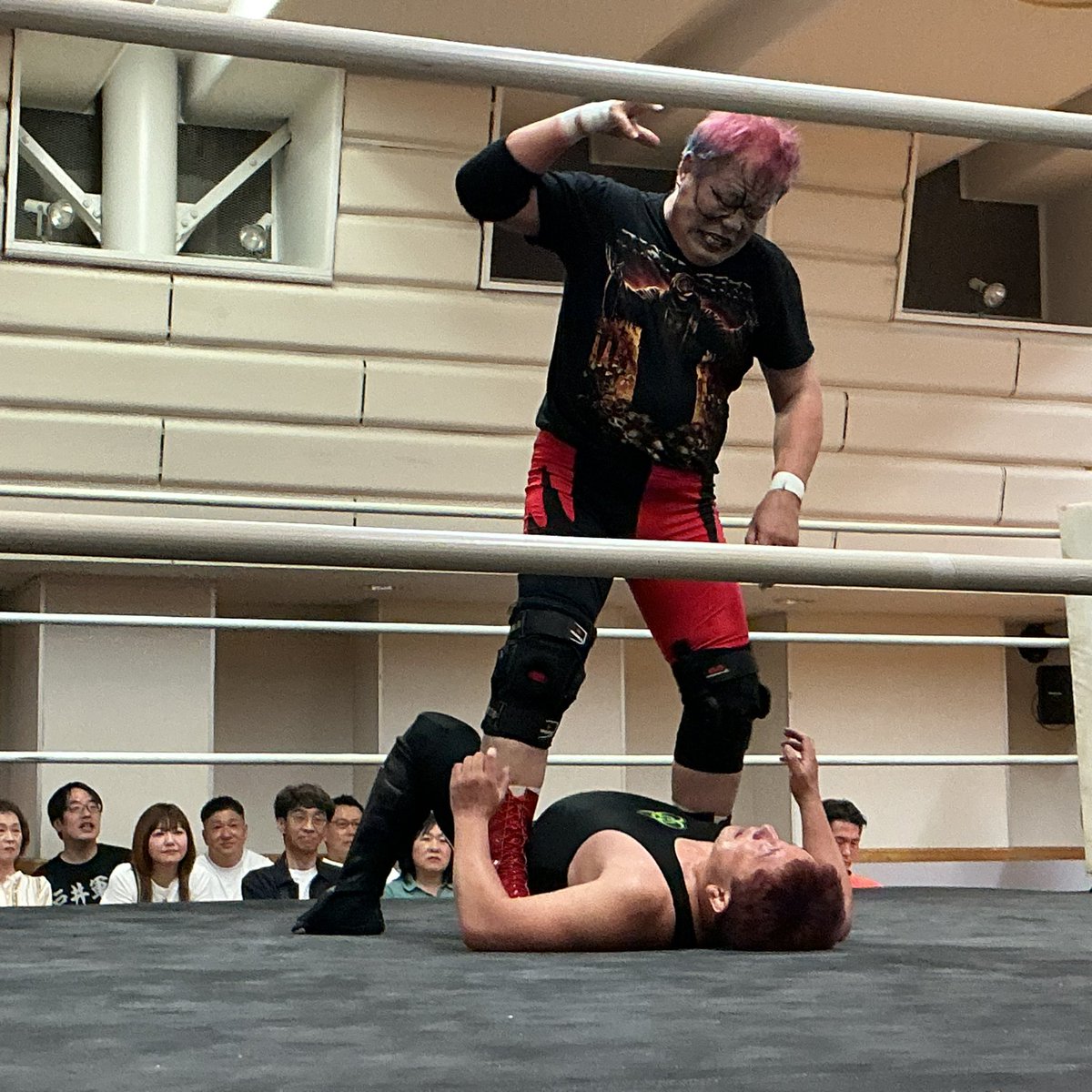スライダー兄さん　(大沢正俊) tweet media