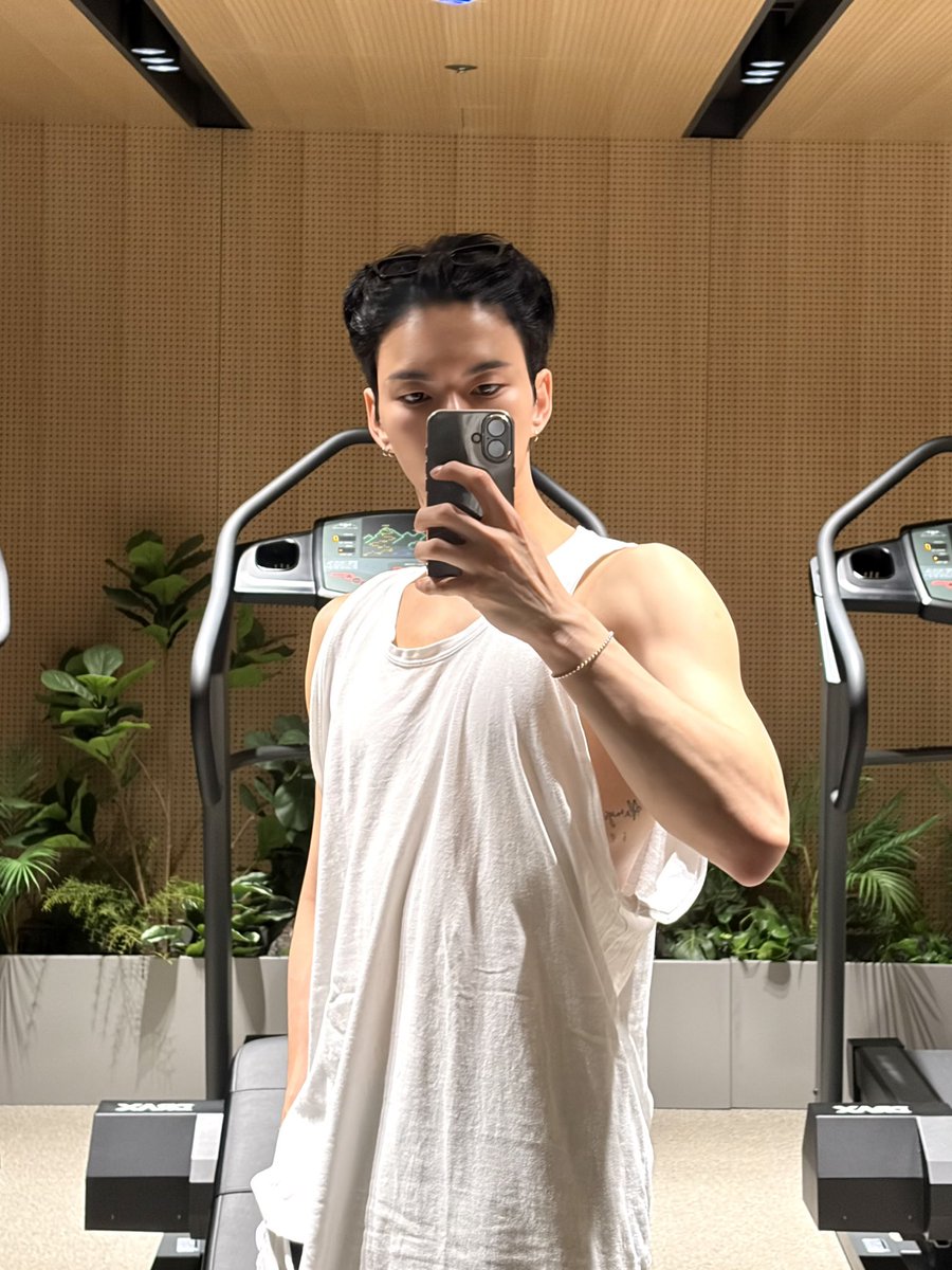 묘뎡 tweet media