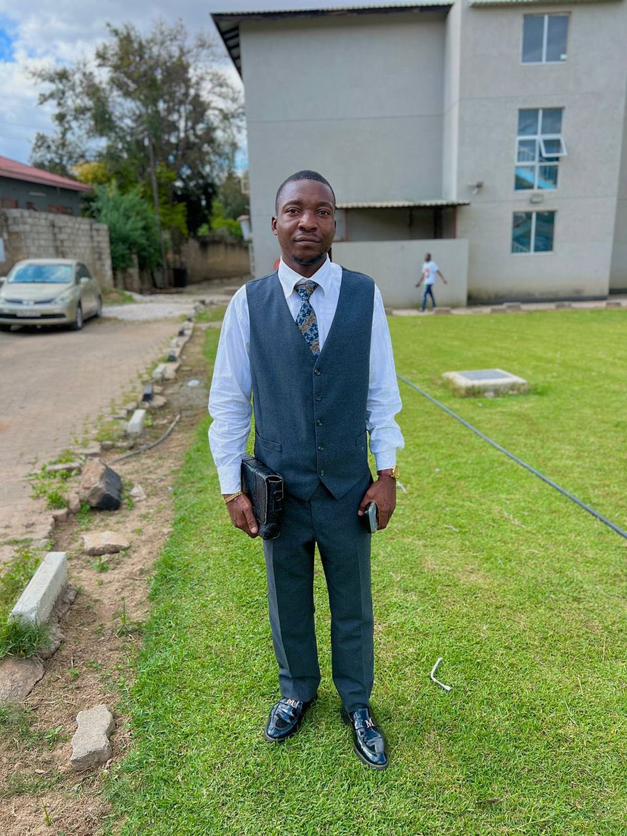 ChipondaSimon's tweet photo. Governance needs leadership and leadership needs us it’s counsel on other days and my President on others too with CEO of Be Guided Movement great meeting. https://t.co/xwj2e73yHL