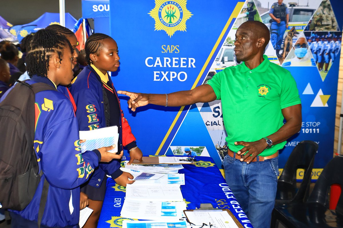 LepelleW's tweet photo. LNW Marketing team is participating in the Polokwane Show and Career Expo, currently underway at the Polokwane Showgrounds.

The team is actively engaging learners from different schools, driving awareness on water conservation and inspiring responsible water usage among learners https://t.co/3dhwmGUBrT