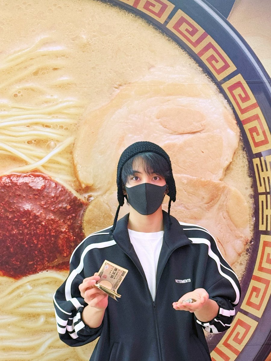 윤찬찬 tweet media