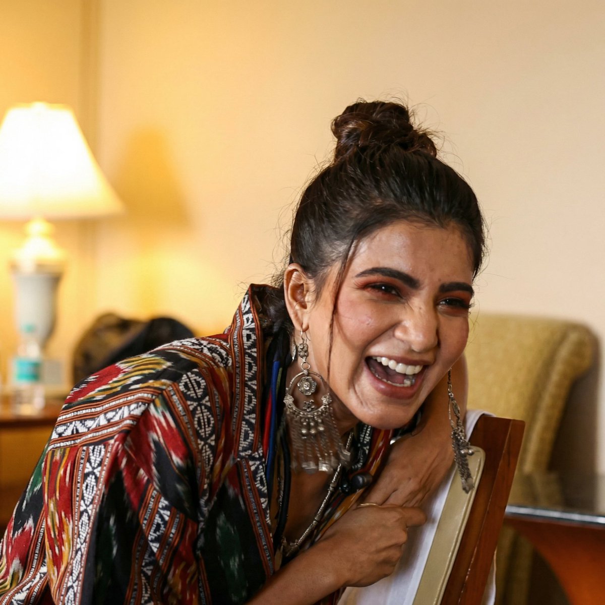 Kaama Kadhalan tweet media