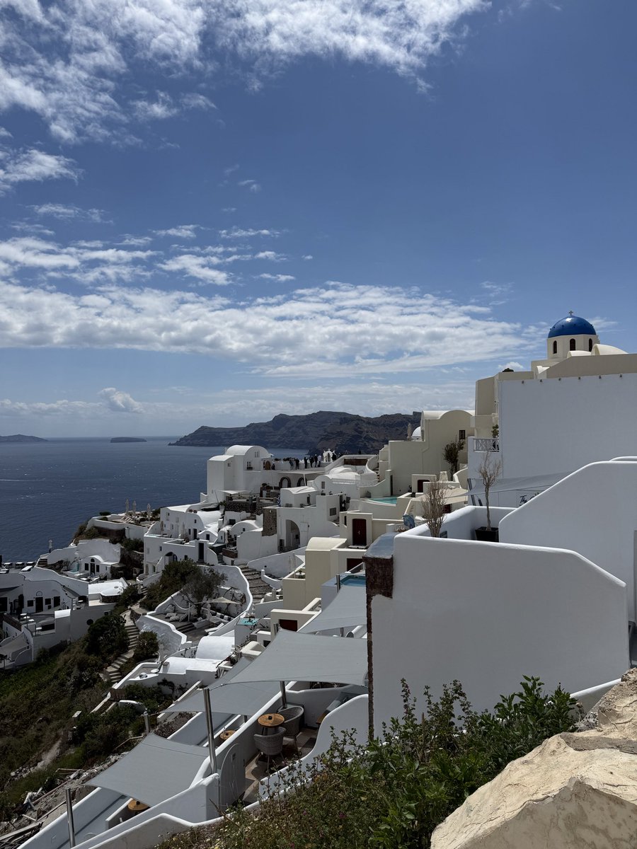 PaulaFatou's tweet photo. Santorini , Grecia 🩵💙🇬🇷 https://t.co/Od6iJjLFAb