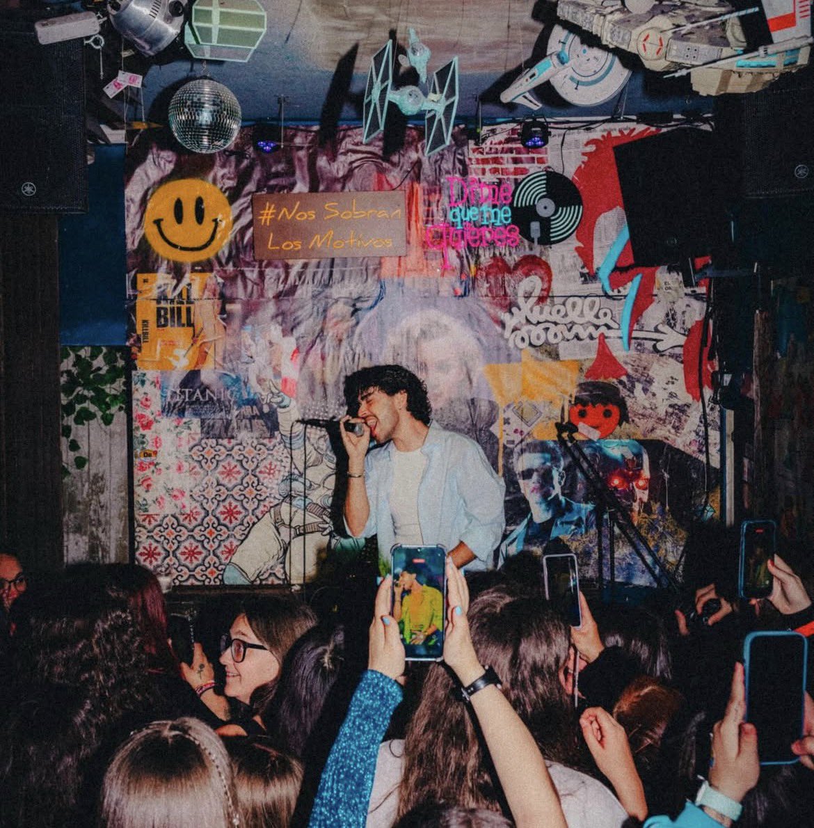𝘤𝘢𝘳𝘭𝘢 | 𝘢𝘭𝘮𝘦𝘯𝘥𝘳𝘢&𝘬𝘰𝘰𝘱𝘦𝘳 tweet media