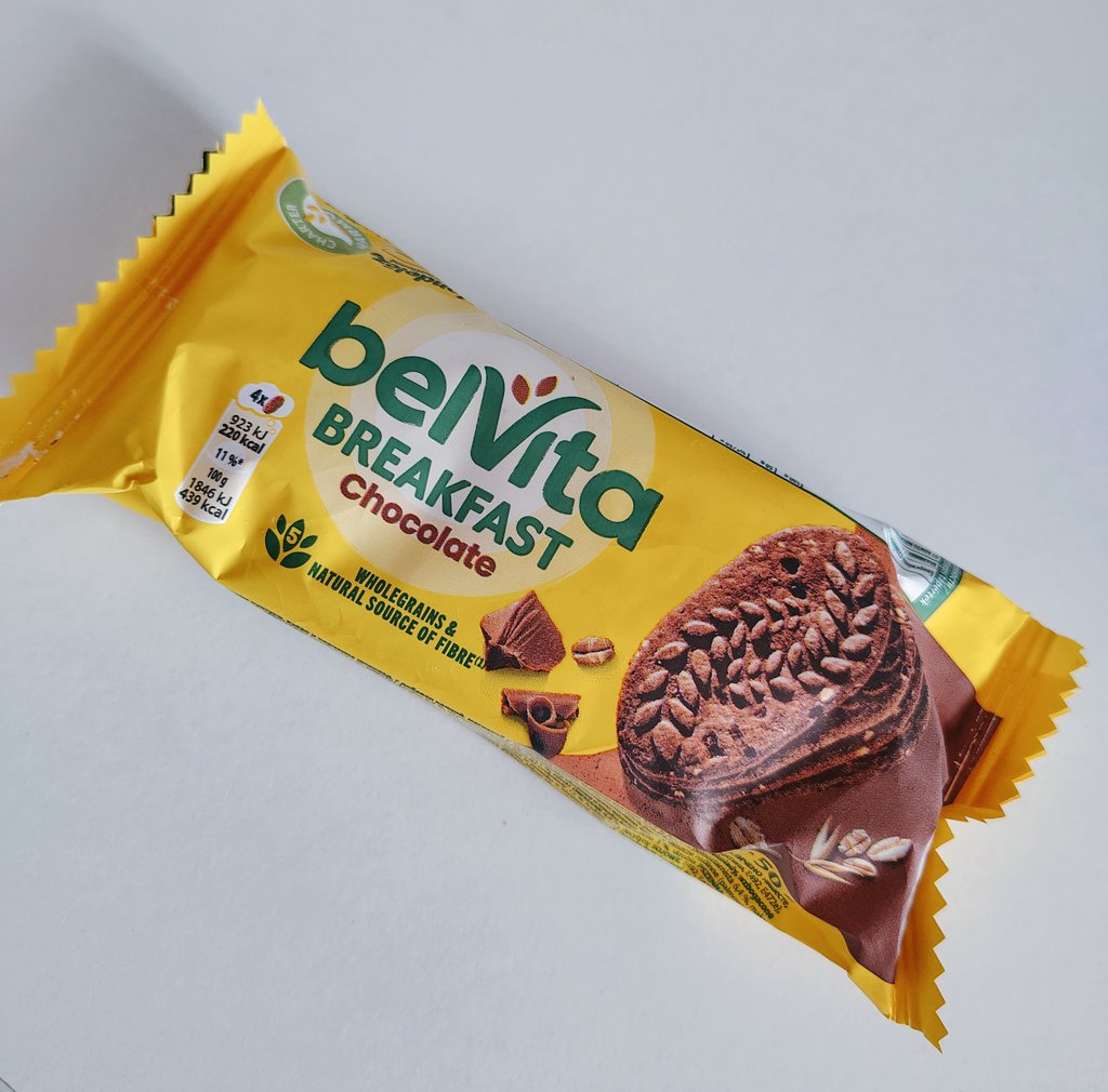lifeistokys's tweet image. Today's OMAD:
Monster- 10cal
Protein pudding- 150cal (I didn't eat it all it was disgusting) 
Biscuits BelVita- 220cal
I drank coffee too- 13cal
Total: 393cal
#ed #edtwt #mealspo
