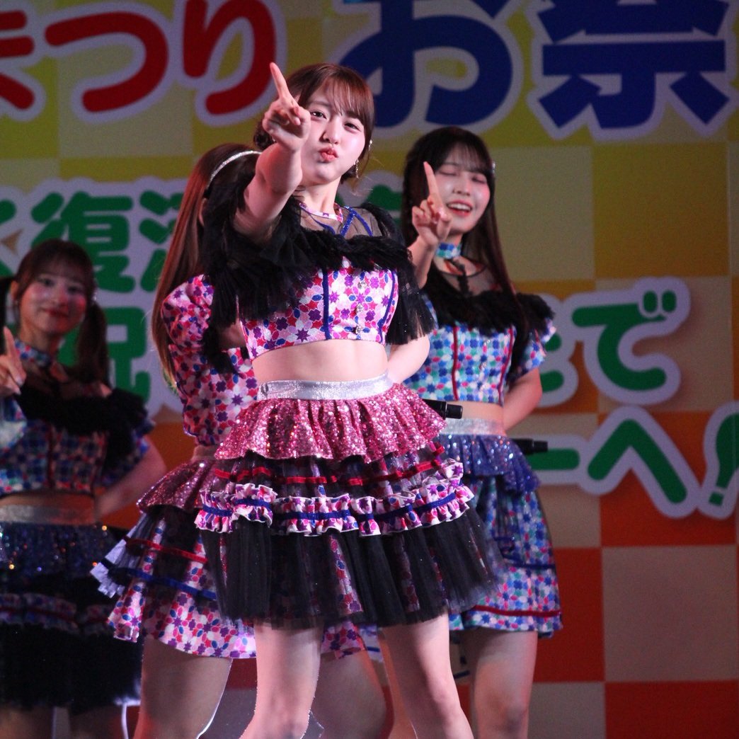HunterFumiyuki's tweet photo. 昨日仕事で行けなかったけど
友達が写真撮ってくれてた😊

推しが笑ってる姿を
見れるだけで幸せです🩵

友達に感謝💎💎💎
@airi_213_hkt48 #市村愛里 
#あいちー #博多どんたく
#ハンター  #全進 #HKT #最高かよ https://t.co/E2wvxlopyj