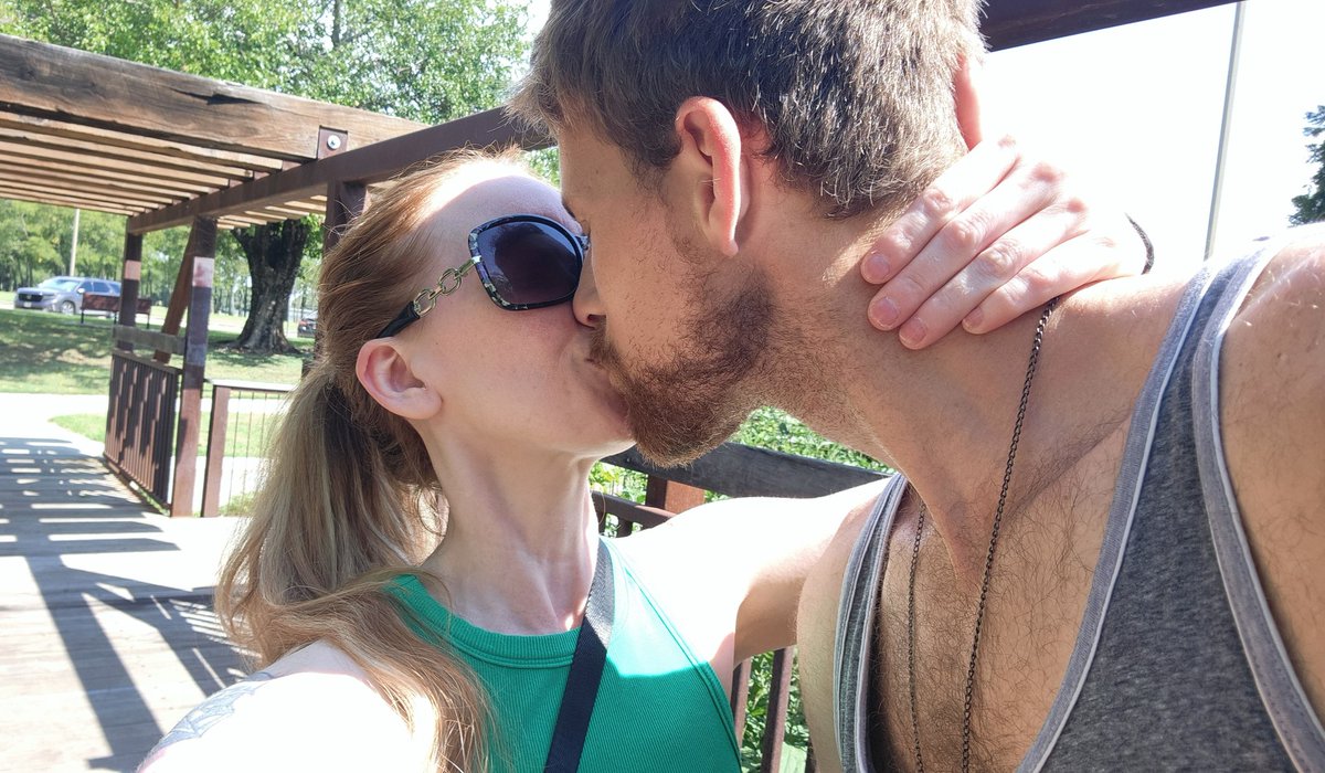 LivxPowellx's tweet image. Happy 2 year anniversary my love! ❤️🥰😘

#anniversary #iloveyou #2years