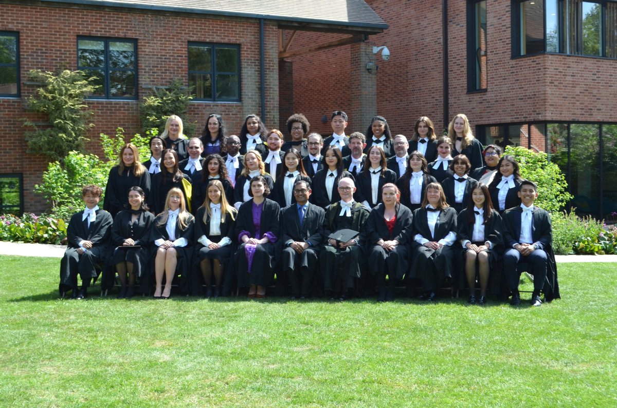 LucyCavColl's tweet photo. 🎓🦌 Congratulations to those who graduated on Saturday! We are so proud and had a lovely time celebrating with you and your supporters.

Welcome to our alumni community! We look forward to hearing about your projects, ideas, and adventures! https://t.co/QfC8nw66HJ