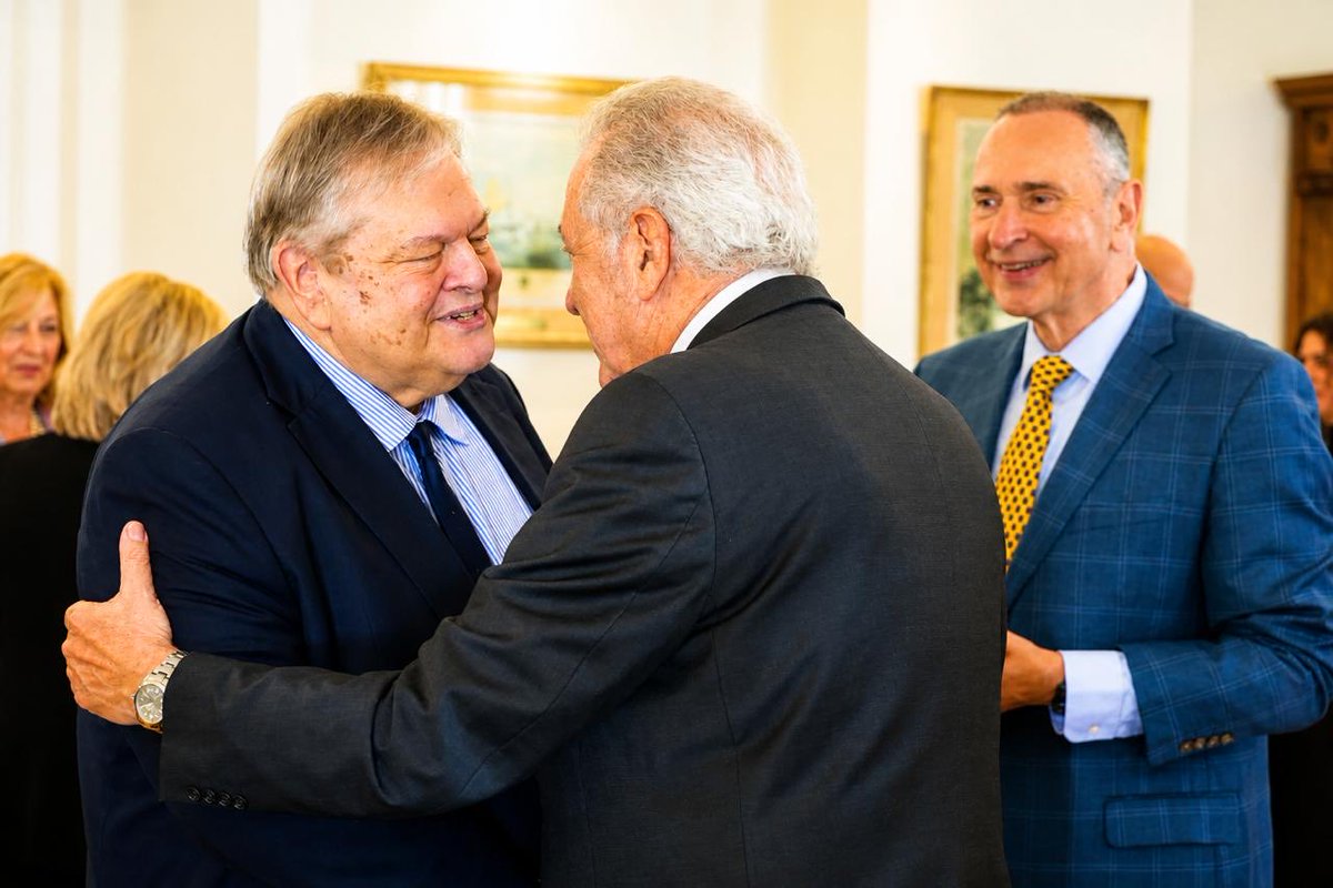 Dimitris Avramopoulos tweet media
