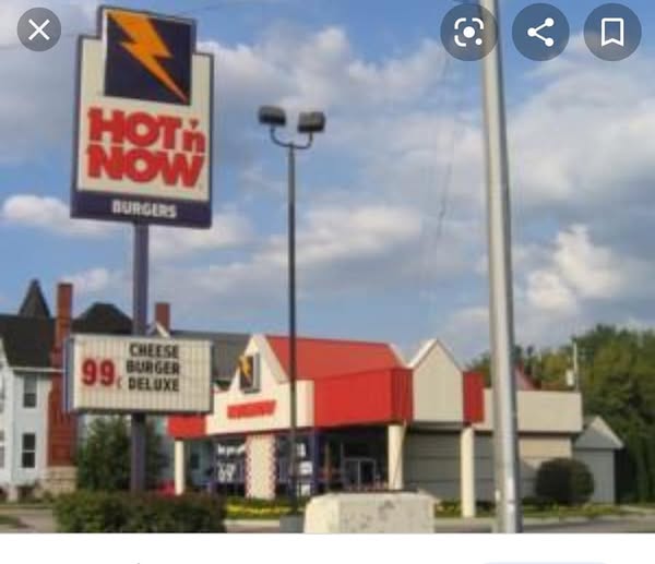 RealJorgeSBeach's tweet photo. Loved Hot N Now hamburgers back in the 90's. 39 cents each and fast drive thru service https://t.co/fwNUXRLZtV