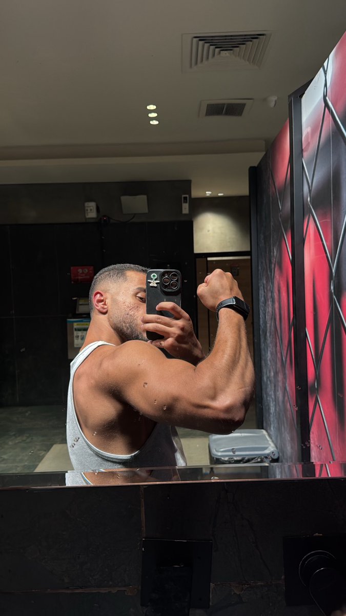 َC.مهند💛🏋🏻‍♂️ tweet media