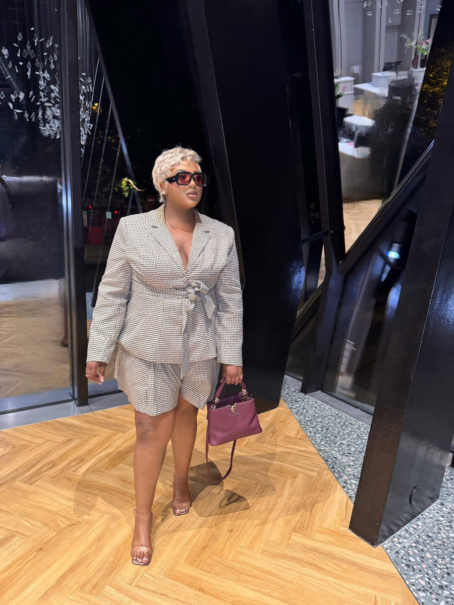 Amélie Mbk 🇨🇩 tweet media