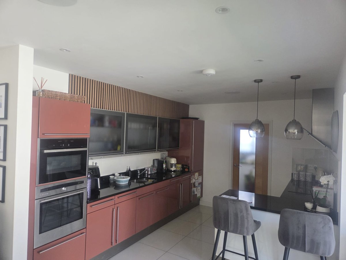 LeadsDoWork's tweet image. #painting #decorating #interior  quote required La Route de la Baie #Jersey get this job lead via app ldw.app