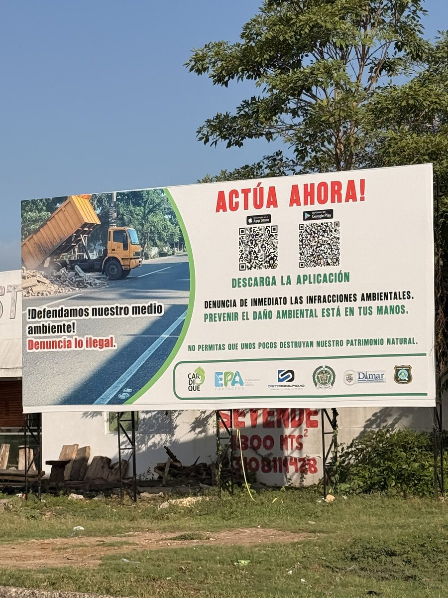 ACMA15's tweet photo. Alcalde @dumek_turbay , ¿qué está pasando con el control del Distrito frente al relleno ilegal en los cuerpos de agua de La Boquilla?
A plena vista siguen arrojando escombros y basura, afectando el medio ambiente.
¿Dónde están las autoridades? https://t.co/lpJGiCCqfd