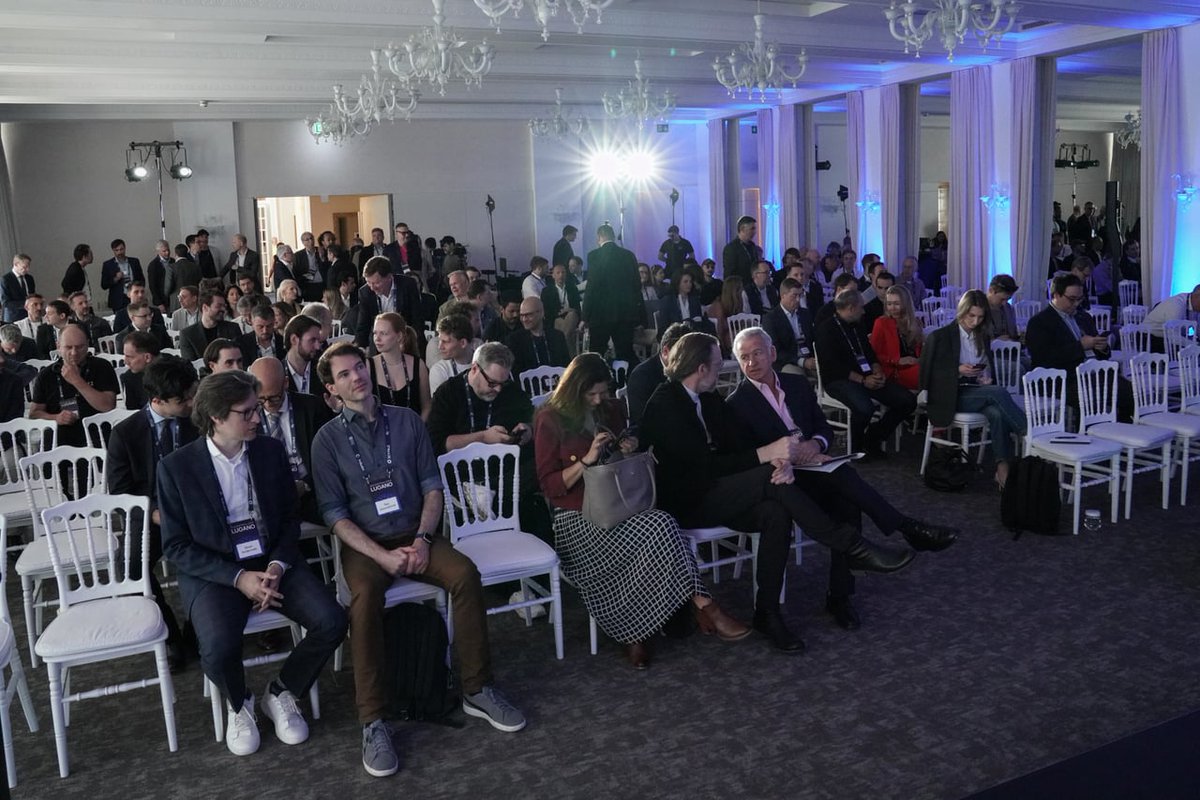 265 Capital AG tweet media