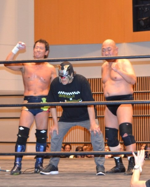 金本浩二/金本浩二 ANKLE HOLD COMPLETE-BOX〈4枚組〉 DVD 金本浩二 ANKLE HOLD vol.3 | プロレスショップチャンピオン