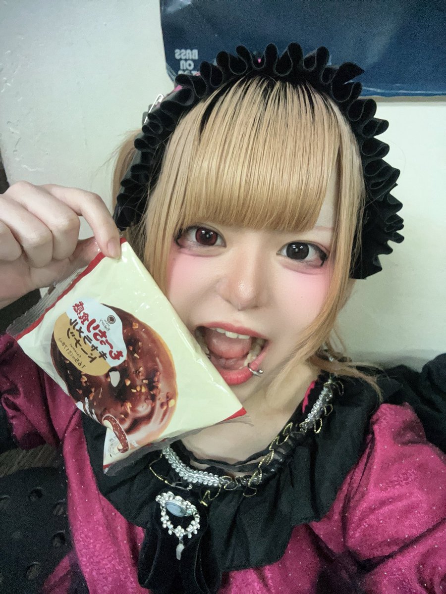 あおいるあ🍼【SKILL of light】4/2梅田BANGBOO1周年ワンマン🎤 tweet media