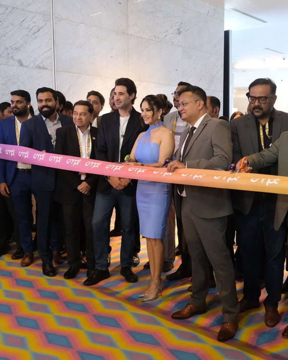 Cognitive_MR's tweet photo. The gates are open 

The buzz. The conversations. The ideas.
 CMPL Expo 2026 is LIVE!
Where innovation meets opportunity and connections turn into collaborations.

#CMPLExpo2026 #Networking #Innovation #CognitiveMarketResearch https://t.co/sSv95YVwCB