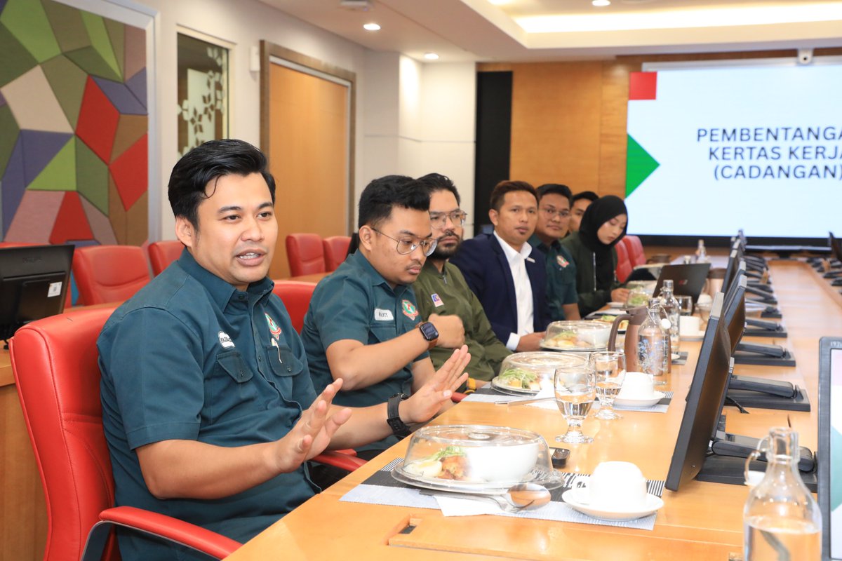 Akademi Kenegaraan Malaysia tweet media