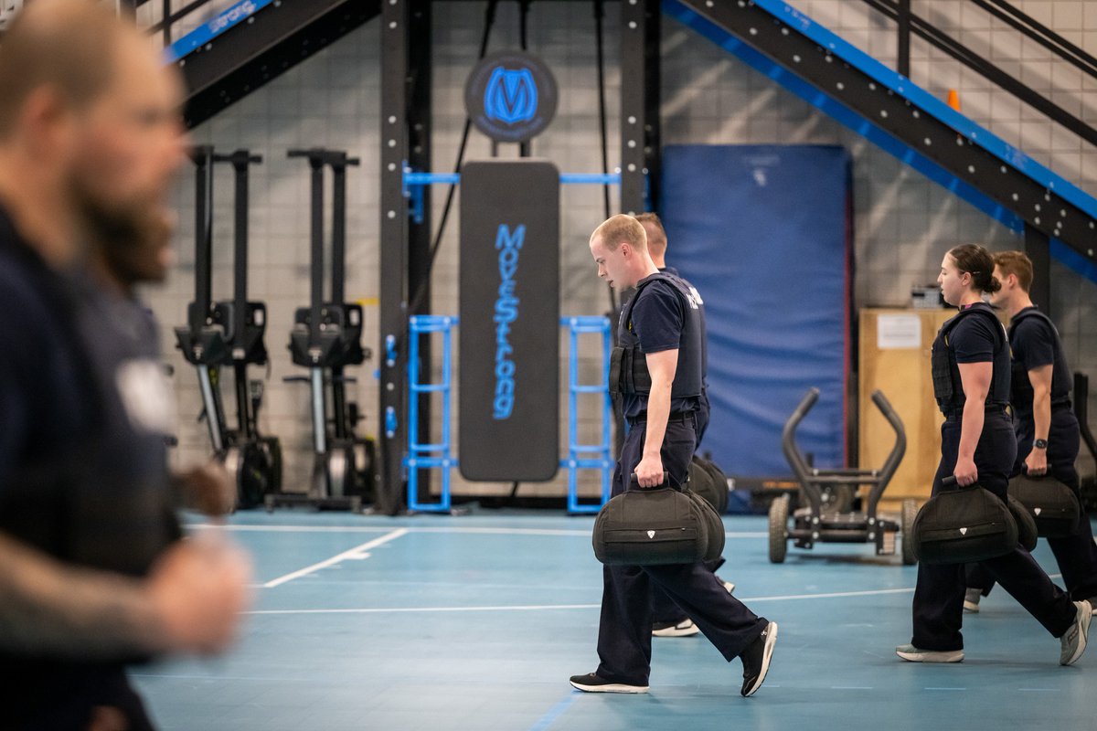 GRCONT's tweet image. Vous voulez savoir comment réussir le Test de condition physique pour les policiers (TCPP)?

Participez à un atelier TCPP le 11 mai à #Toronto !

Inscris-toi ici 🔗 grc.ca/fr/carrieres-g…

#GRC #Ontario #GRCOntario #Carrière #EmbaucheGRC