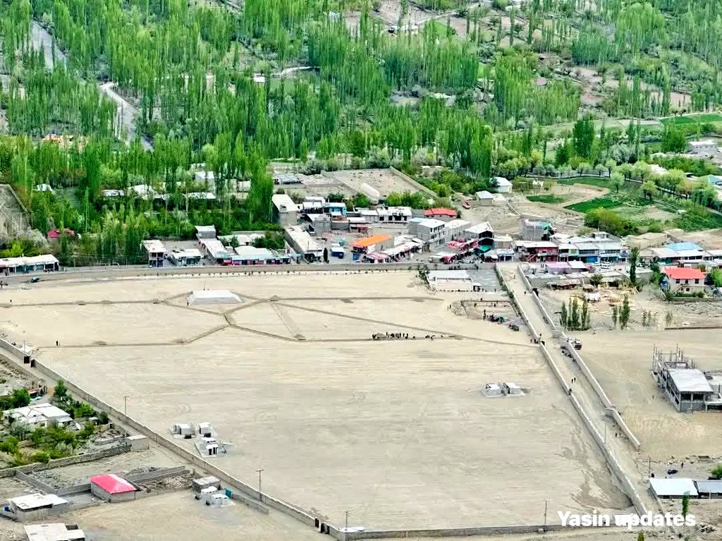 The_North_Blood's tweet photo. Passu and Gilgit Didar - Gah, all set to receive His Highness Prince Rahim Aga Khan Al-Hussaini on His first official visit to Gilgit-Baltistan, Pakistan.
#theismailihunza #globlejamat #FatimidEra #مكتبة_سلمية #الآغا_خان #TheIsmaili #IsmailiCommunity #Karakoram #Hunza #Gilgit https://t.co/nJgNOl1Ab4