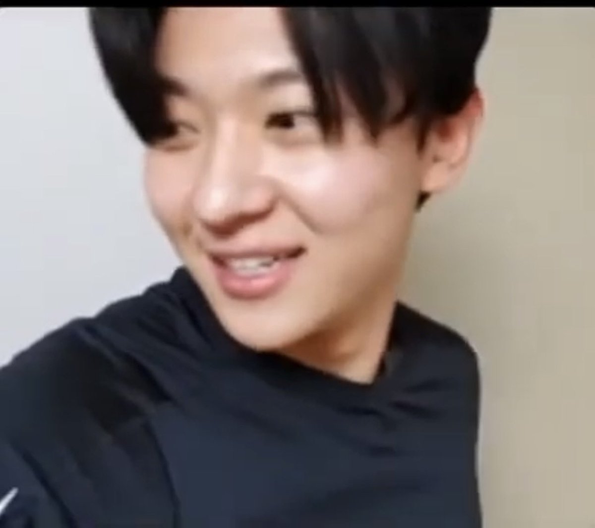 밥이 tweet media