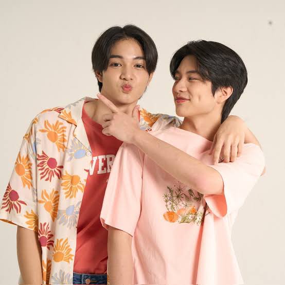 AstonOfficialTH's tweet photo. No caption needed.💓

#KimMon1stAnniversary
#Aston_lv
#ChokunAston https://t.co/LllGugKsG9