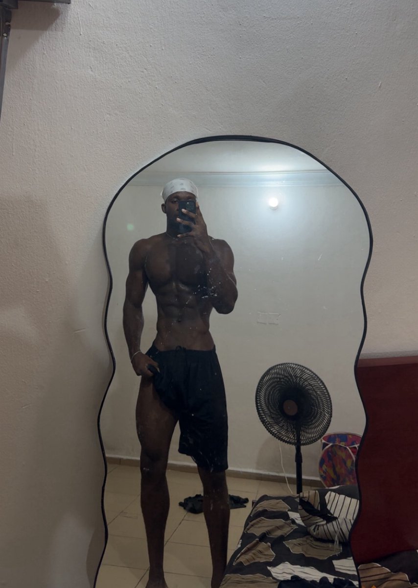 A_boycandy tweet media