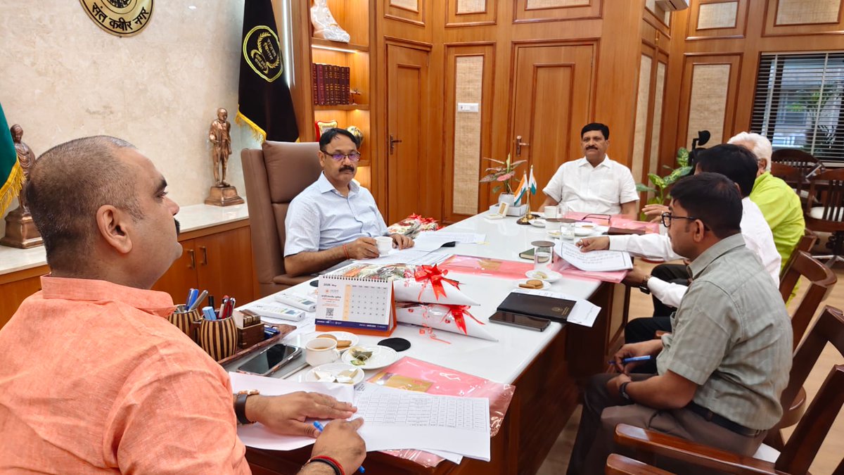 District Magistrate, Sant Kabir Nagar tweet media