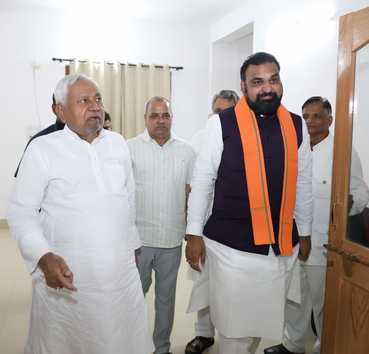 Nitish Kumar tweet media