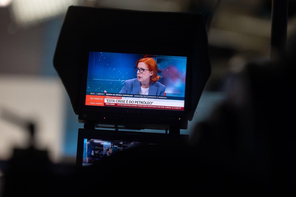 mgracacarvalho's tweet image. 📺⚡ Em entrevista à SIC Notícias, realcei, entre outros assuntos, a importância da aposta na eletrificação e nas energias renováveis, aumentando a capacidade de armazenamento, quer químico, quer hídrico. 

#Energia #Renováveis #Armazenamento