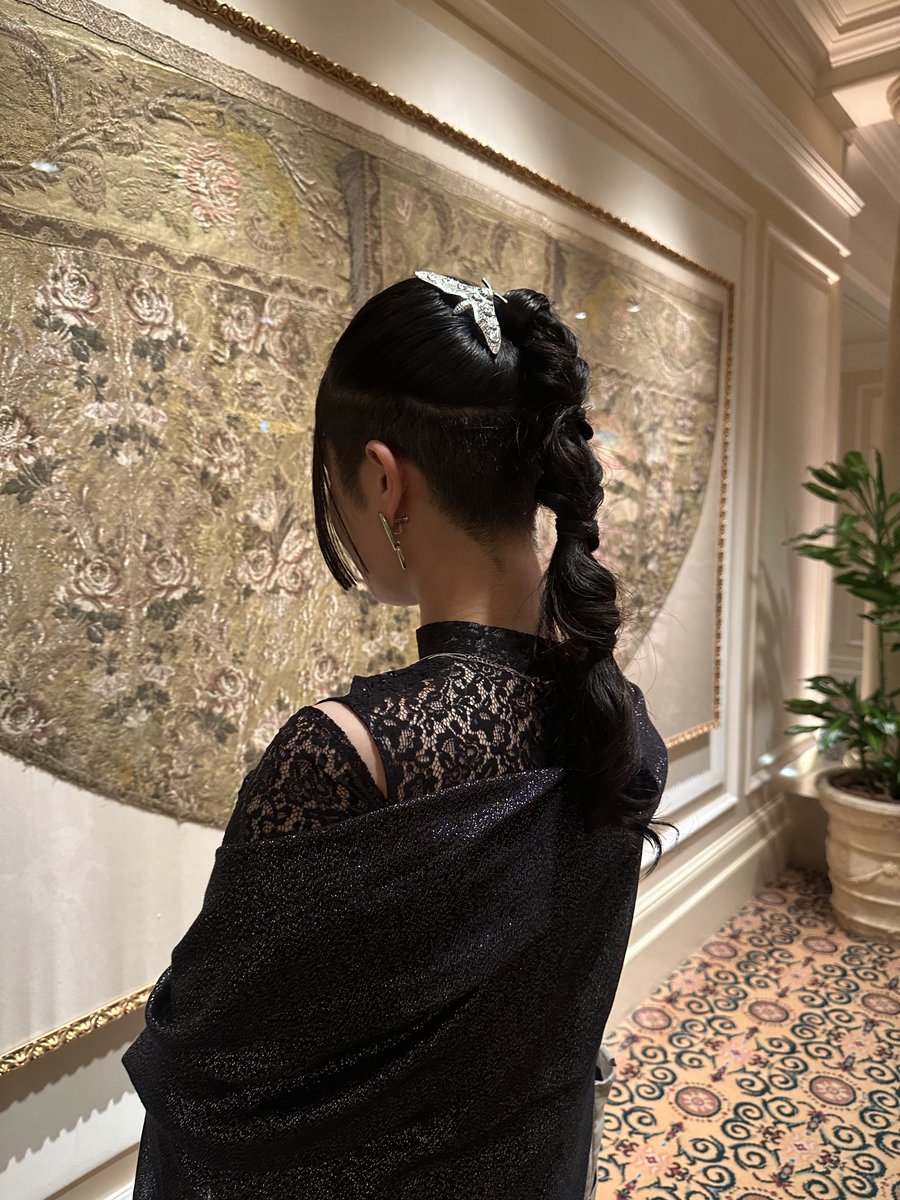 john_ko_P's tweet photo. 撮ってもらった写真
美容院でやってもらったヘアセットがすごい良かった https://t.co/ylUl7TZYTO