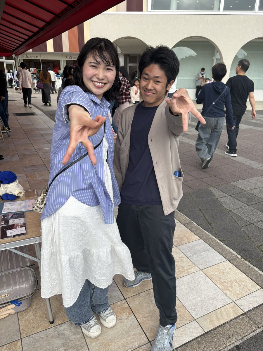 セイセイ tweet media