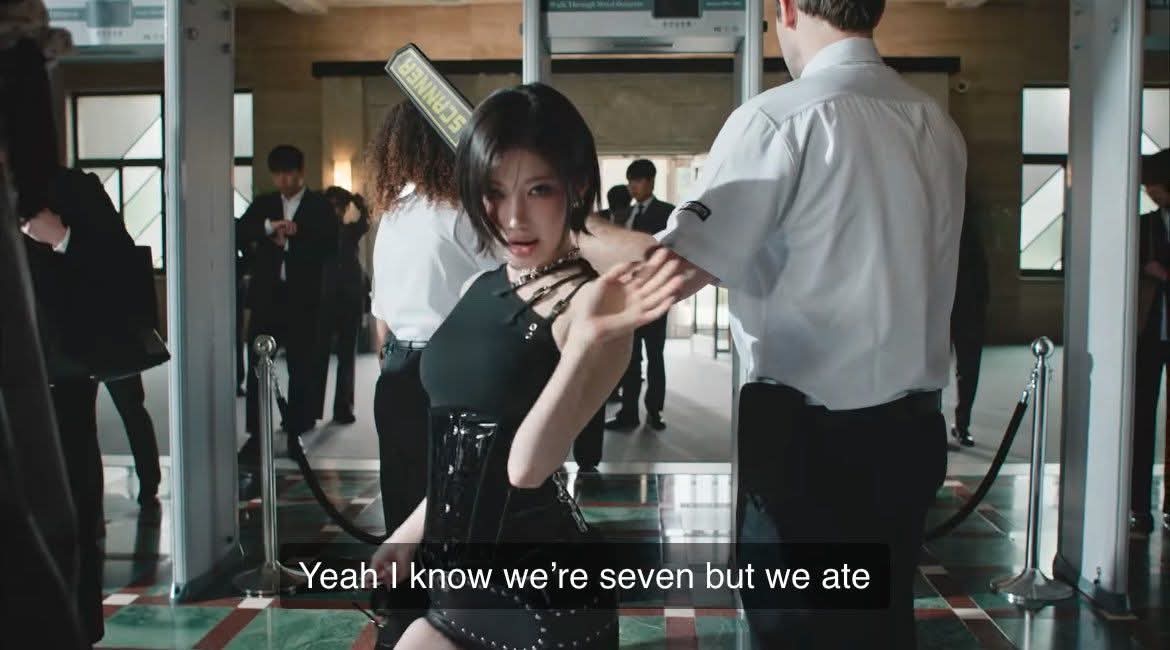 Yeah I know we're seven but we ate 🤧❤️
(𝘚í, 𝘺𝘢 𝘴é 𝘲𝘶𝘦 𝘴𝘰𝘮𝘰𝘴 𝘴𝘪𝘦𝘵𝘦, 𝘱𝘦𝘳𝘰 𝘥𝘦𝘷𝘰𝘳𝘢𝘮𝘰𝘴).

#BABYMONSTER #베이비몬스터 #BABYMONSTERMÉXICO #CHOOM