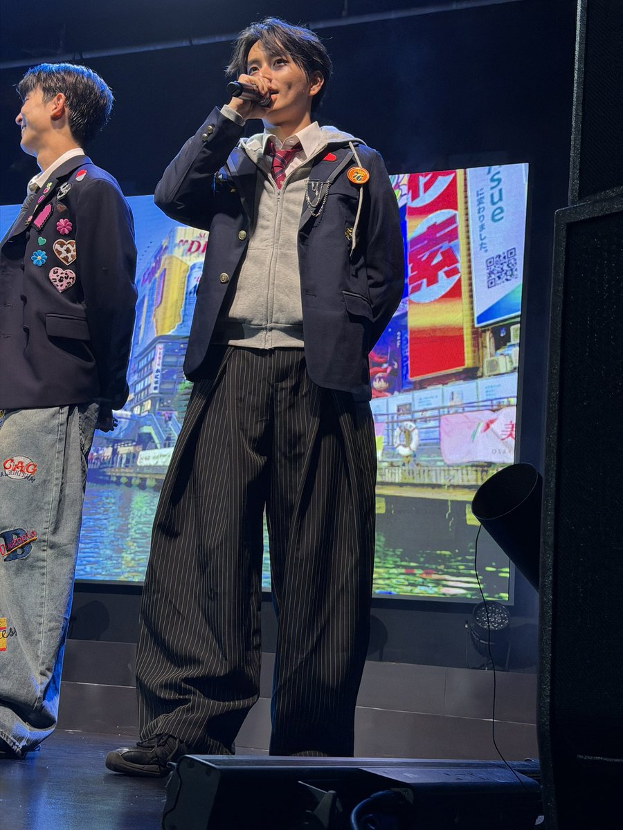 のん tweet media