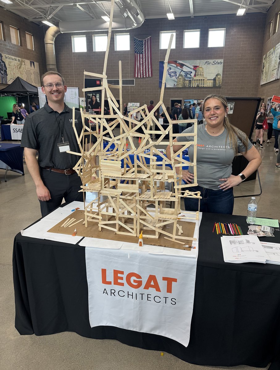 Legat_Architect's tweet image. Thanks to the many students who stopped by Legat's booth at Junior Achievement of the Heartland’s JA Inspire. Christopher Shoemaker and Tavia Weis had a blast talking with students and watching our model grow!@JAHeartland  
#JAInspire #juniorachievement #CareerExploration
