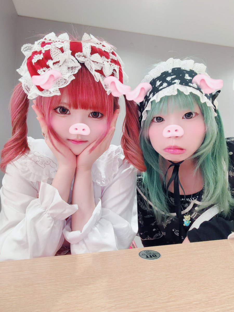 popomi tweet media