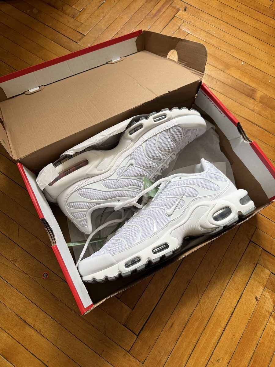 Paul tweet media