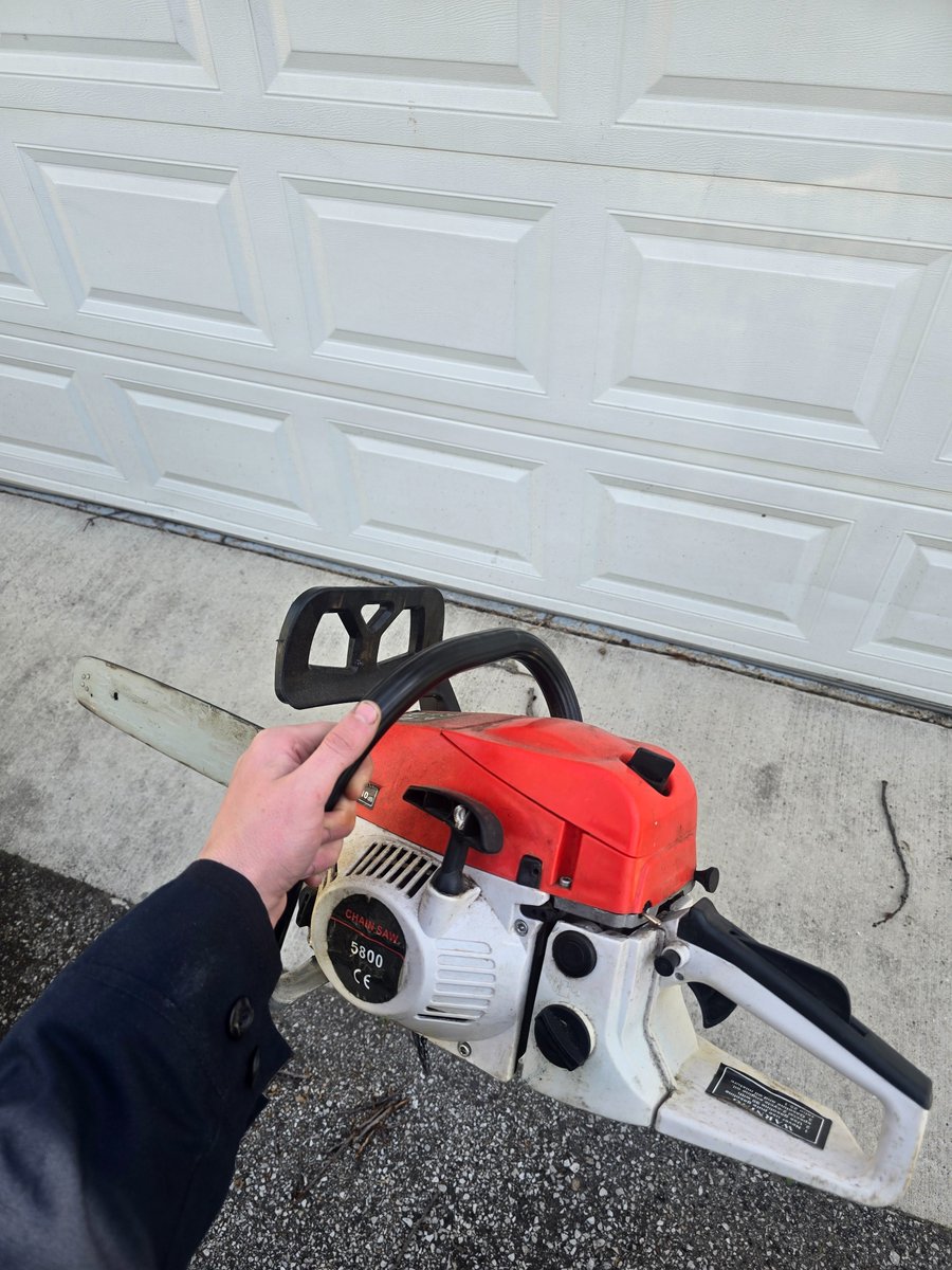 DRIFTPRAIRIES's tweet photo. Got baited into thinking someone left a stihl out for the trash while driving home yesterday https://t.co/WZaF0VSXmS