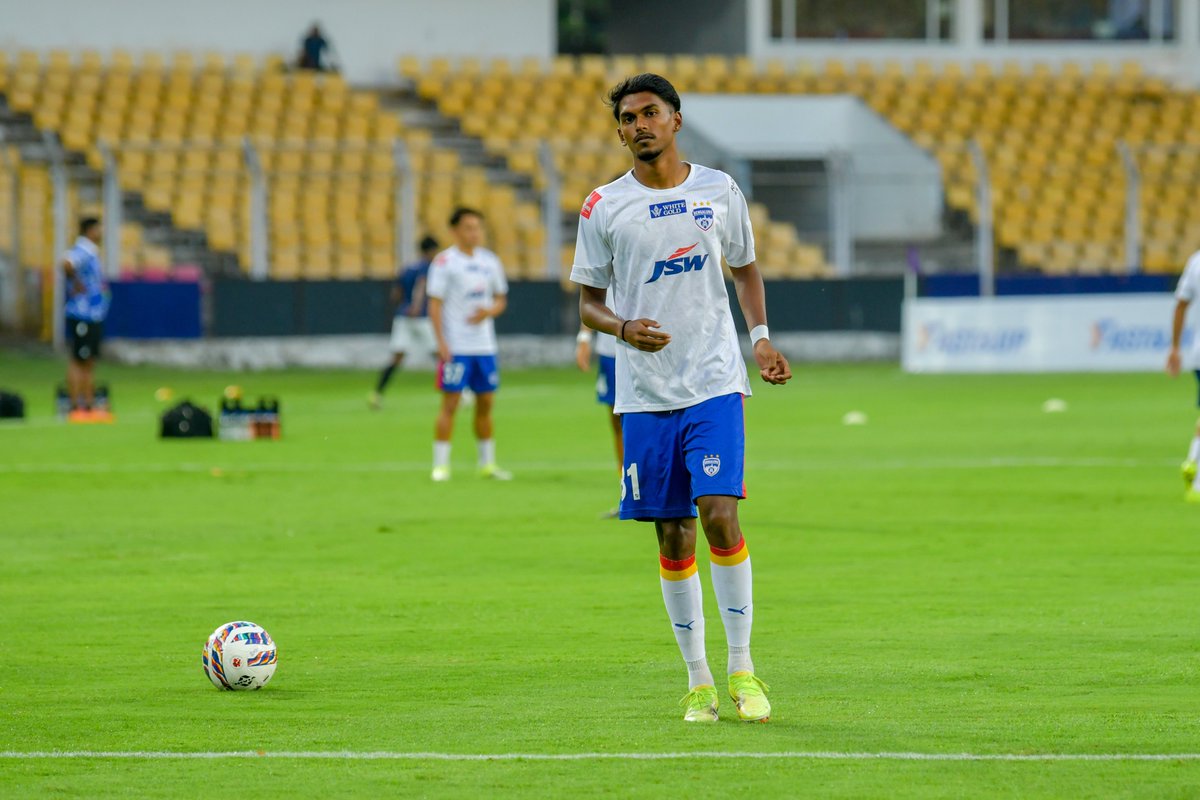 bengalurufc's tweet image. A proud moment for the club's #YouthDevelopment programme. 🔵

8️⃣ of the 9️⃣ players on the bench this evening have graduated from the BFC Reserves. 💪

#WeAreBFC #OFCBFC #Jotheyali