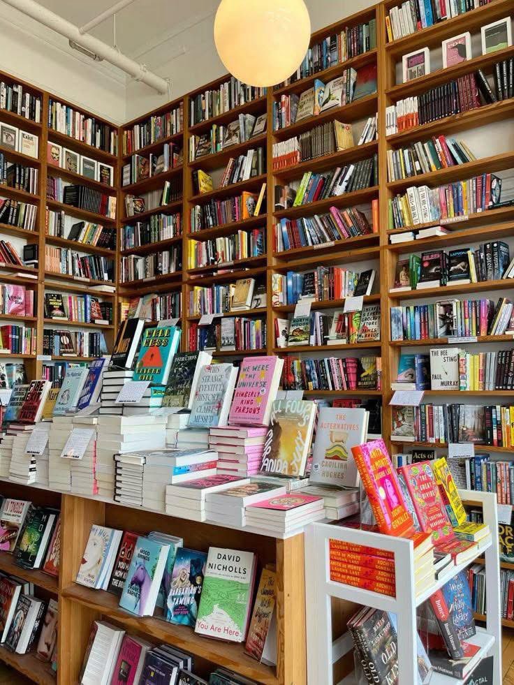 Amor por los libros tweet media