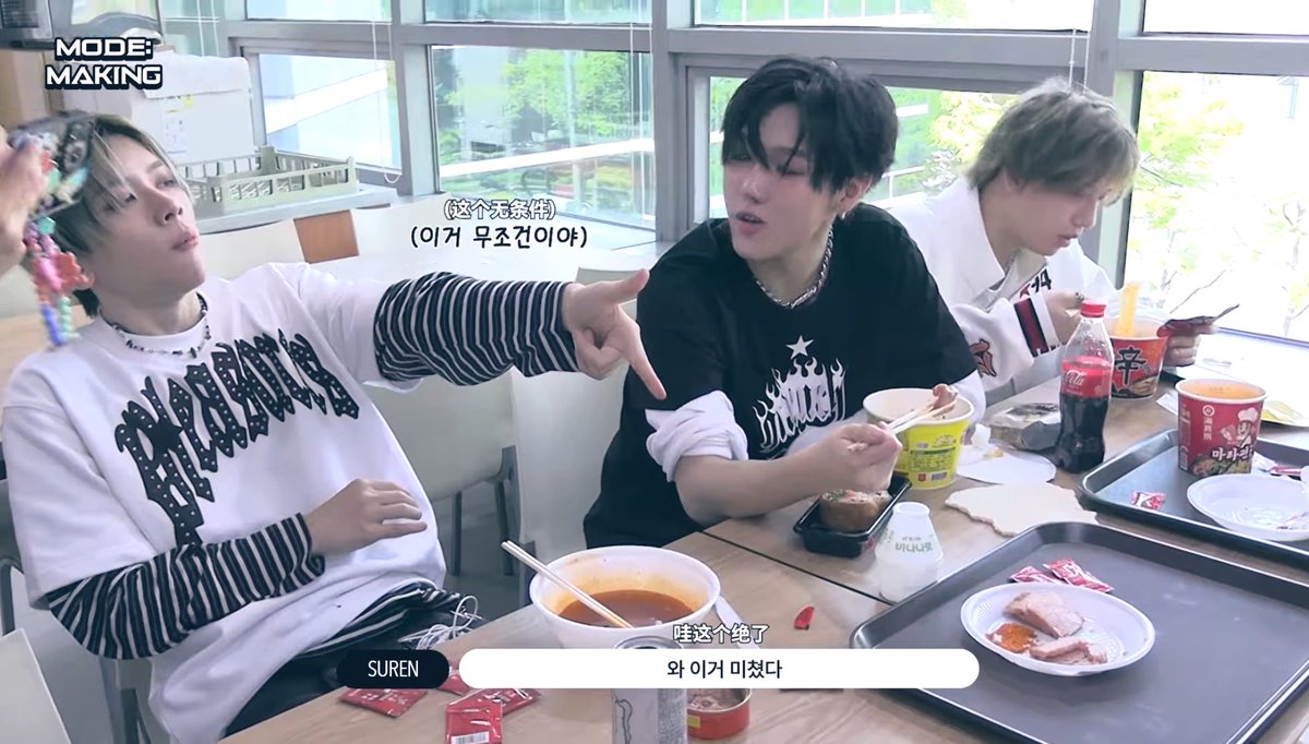 CC*LING/레이 tweet media