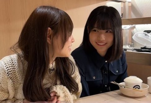 memesaka46's tweet photo. https://t.co/fhmxkBsude
