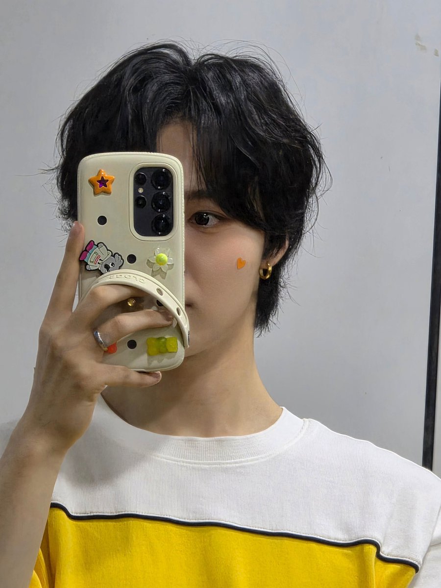 꿍 tweet media