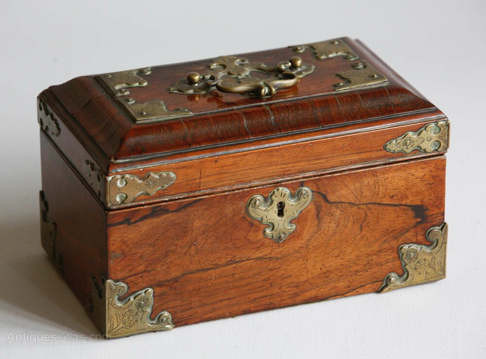 antiques_atlas's tweet image. Explore our exceptional collection of over 1200 antique boxes for sale on ✨Antiques Atlas✨ antiques-atlas.com/antiques/boxes… Including this 
Tea Caddy George II Brass Padouk English C1760
Id code as1264a059 From The Real Wood Furniture Company #antique #antiques #antiquebox #antiqueboxes