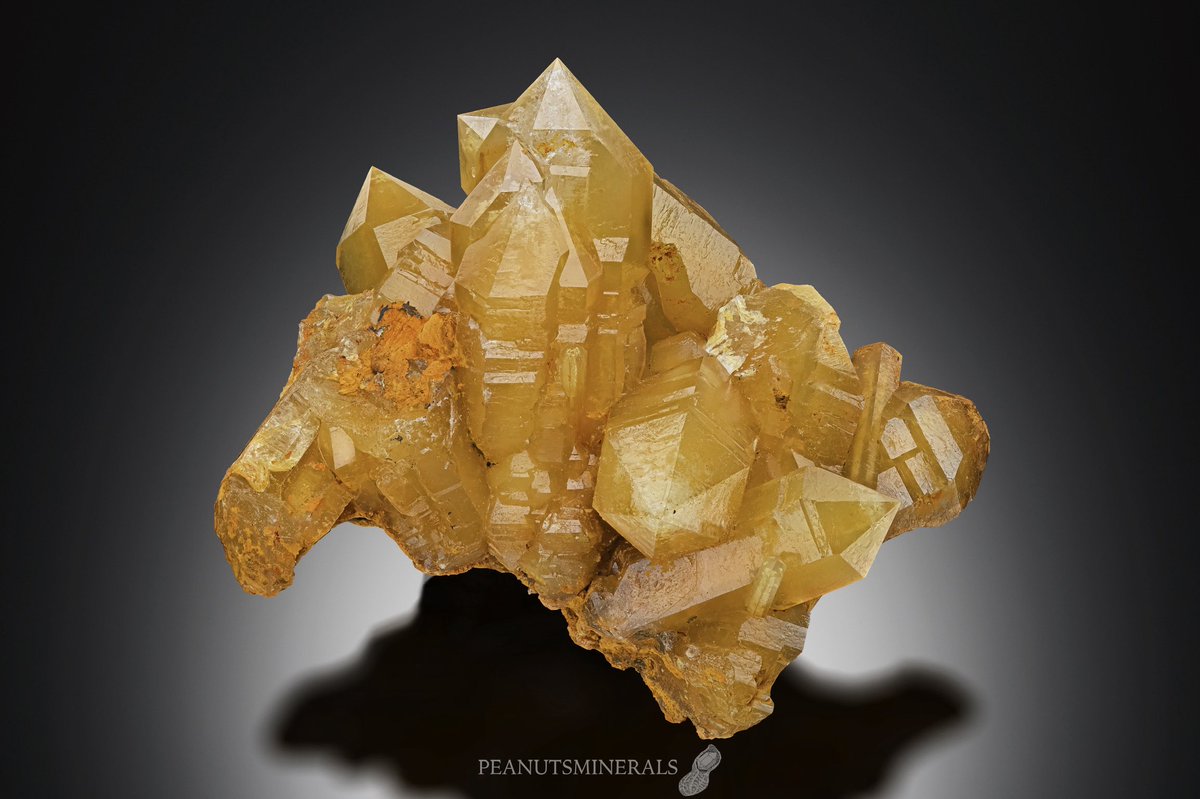 Quartz(レモン水晶) 奈良県 吉野郡 天川村 洞川 五代松鉱山産Small Quartz(レモン水晶) 奈良県 吉野郡 天川村 洞川 五代松鉱山産Small